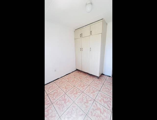 2 BEDROOM HOUSE RENTED IN FARNINGHAM RIDGE
